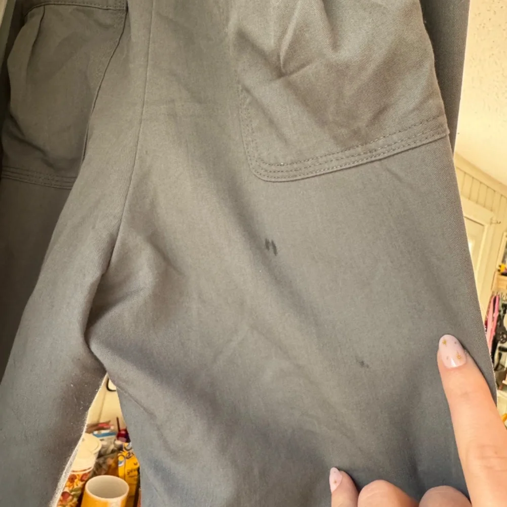 Assorted scrub Pants - Picture 6 of 9